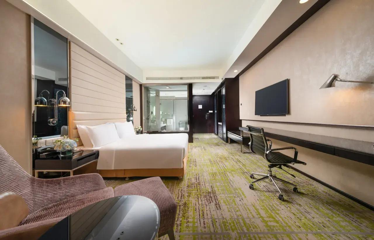 홀리데이 인 베이징 포커스 스퀘어 (Holiday Inn Beijing Focus Square)