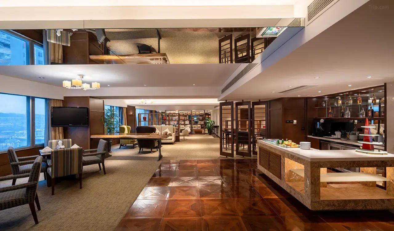 푸라마 호텔 다롄 (Furama Hotel Dalian) 