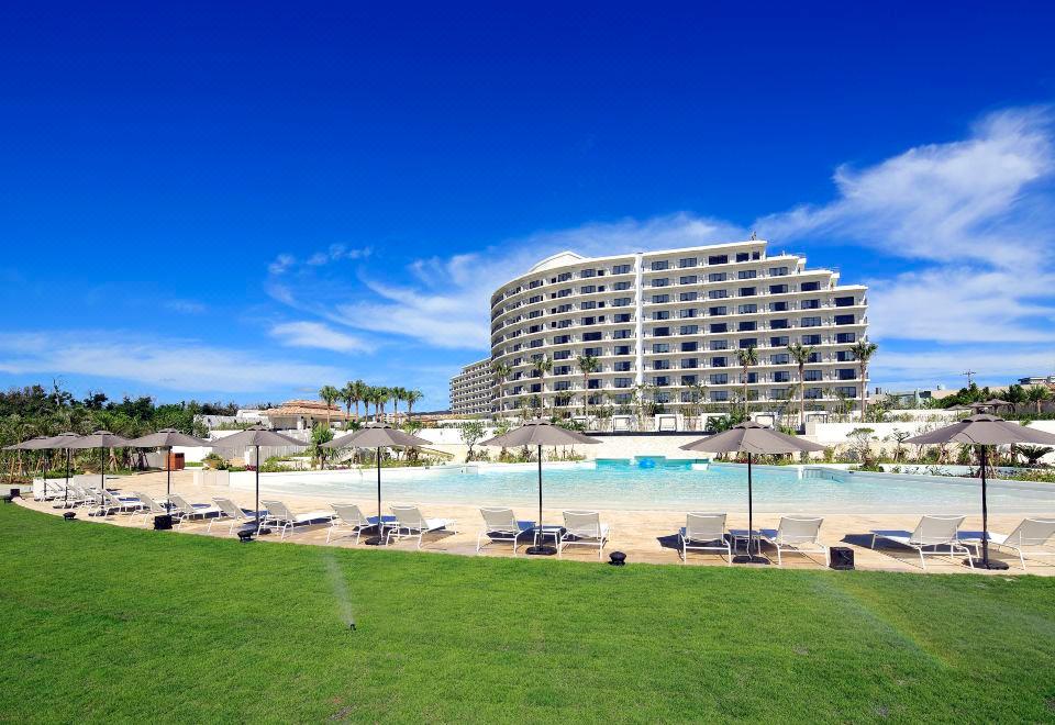 호텔 몬토레 오키나와 스파＆리조트 (Hotel Monterey Okinawa Spa & Resort)