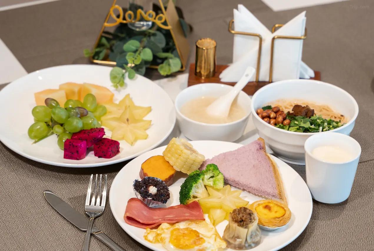 봉황 카이성 국제 호텔 (Kasen International Hotel)