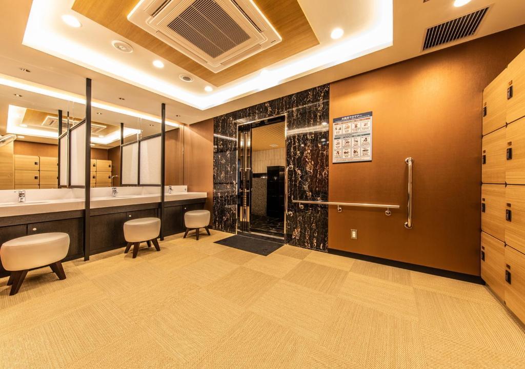 아파 호텔 하카타 에끼치쿠시구치 (APA Hotel Hakata Eki Chikushiguchi)