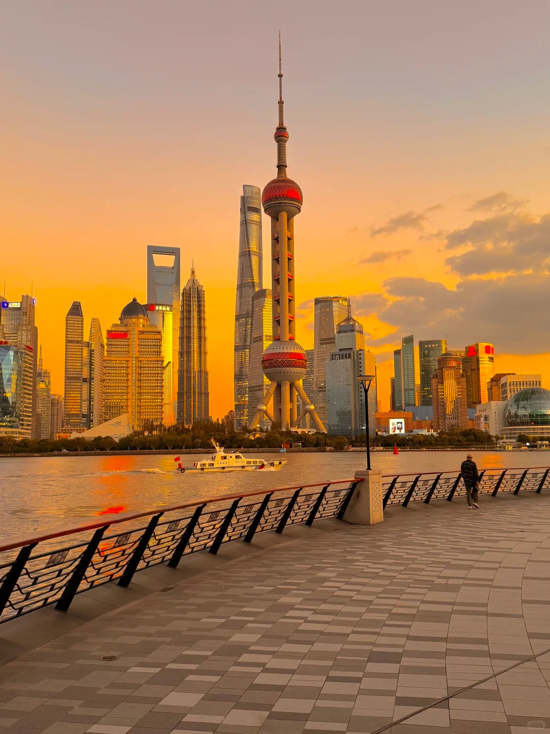 처음 가는 상하이, 미식과 명소만 골라 담은 가장 완벽한 일정