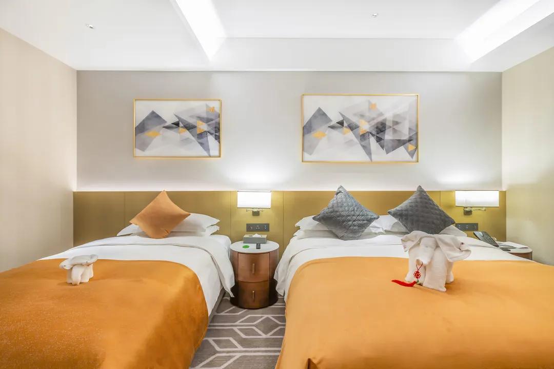 라마다 바이 윈덤 뤄양 다운타운 (Ramada by Wyndham Luoyang Downtown)