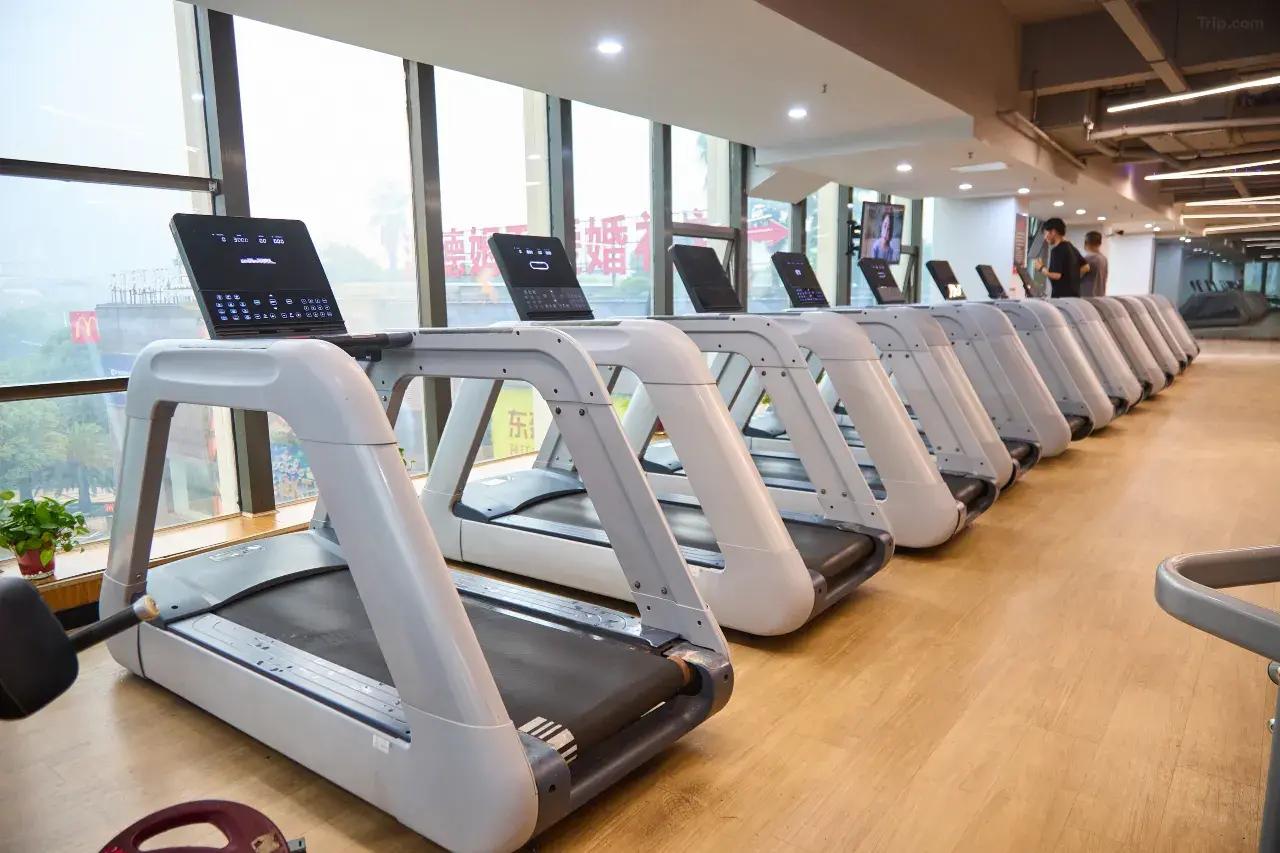 천저우 윈덤 그랜드 플라자 로열 호텔 (Wyndham Grand Plaza Royale Chenzhou)