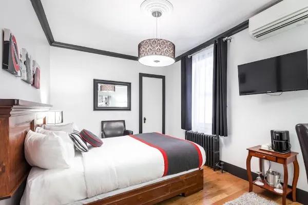 호텔 르 콩코르드 퀘벡 (Hôtel Le Concorde Québec)