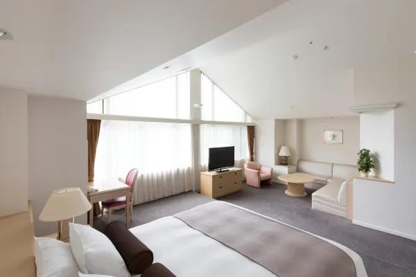 루스츠 리조트 호텔 앤 컨벤션 (Rusutsu Resort Hotel & Convention)