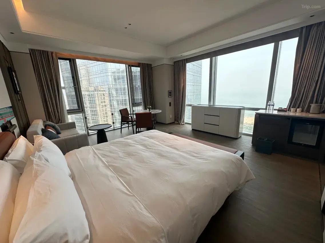 로메리 칭다오 호텔 (Romerry Qingdao Hotel)