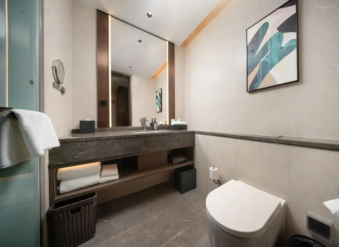 로메리 칭다오 호텔 (Romerry Qingdao Hotel)