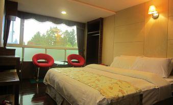 가우 샨 칭 호텔 (Gau Shan Ching Hotel)