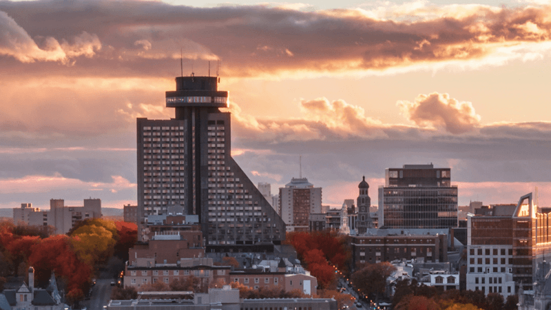 호텔 르 콩코르드 퀘벡 (Hôtel Le Concorde Québec)