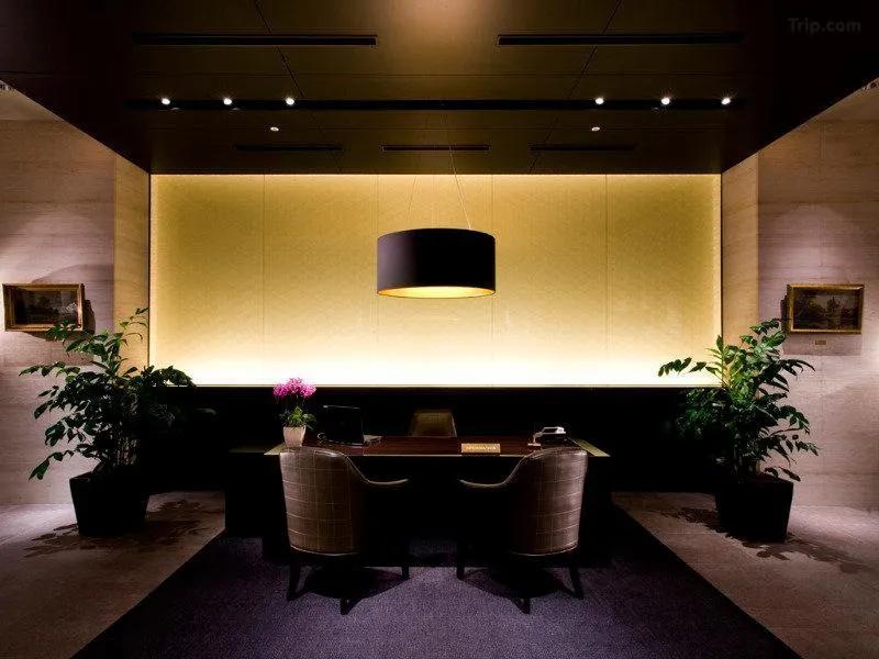 호텔 몬토레 그라스미아 오사카 (Hotel Monterey Grasmere Osaka)