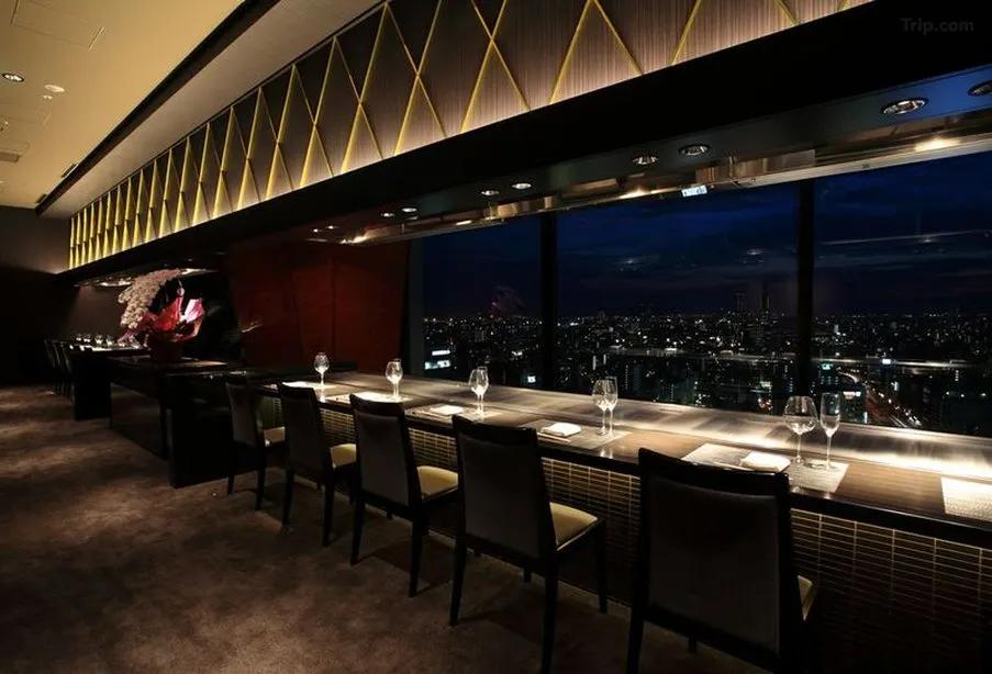 호텔 몬토레 그라스미아 오사카 (Hotel Monterey Grasmere Osaka)