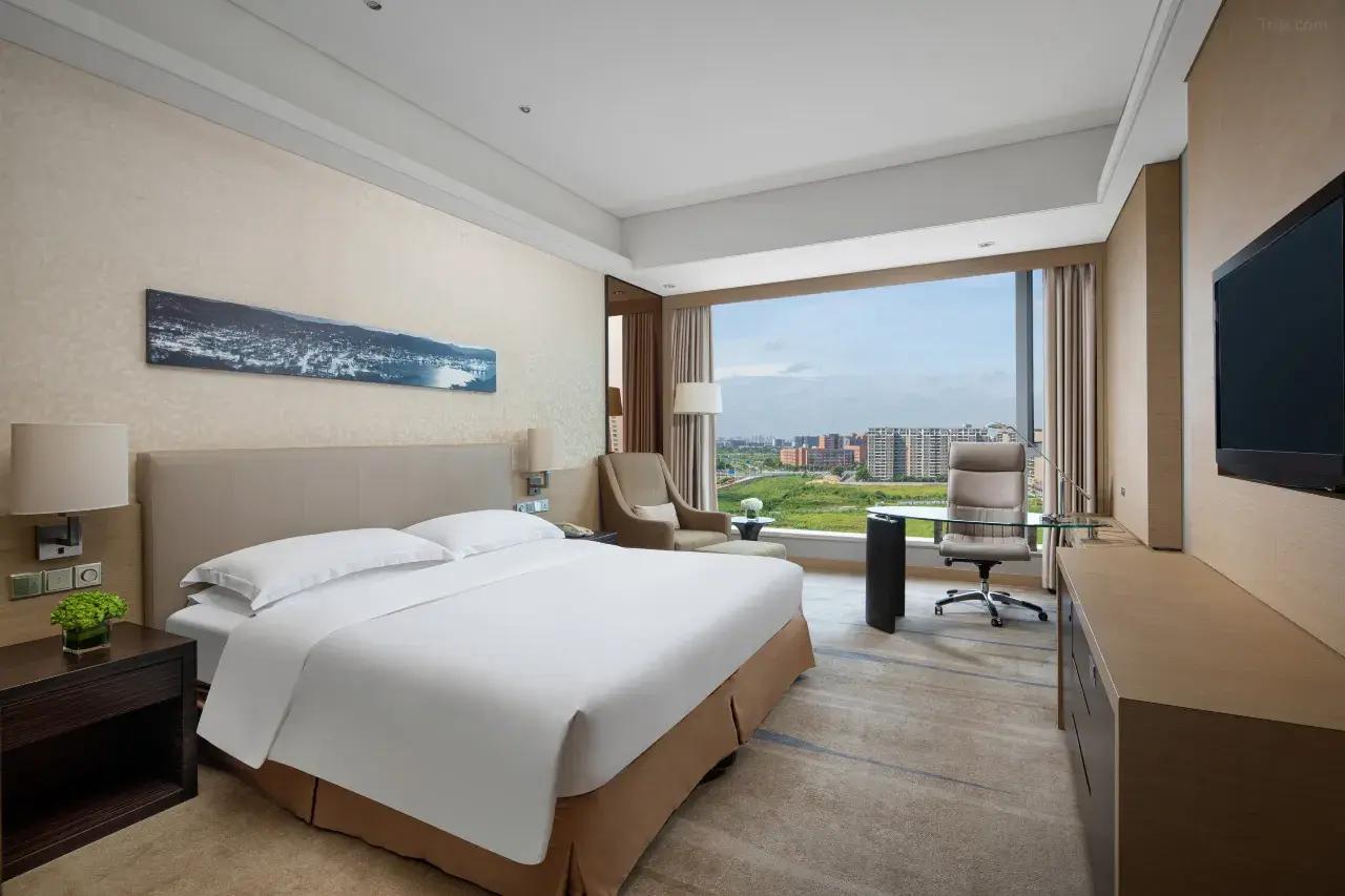 크라운 플라자 광저우 화두 (Crowne Plaza GUANGZHOU HUADU by IHG)