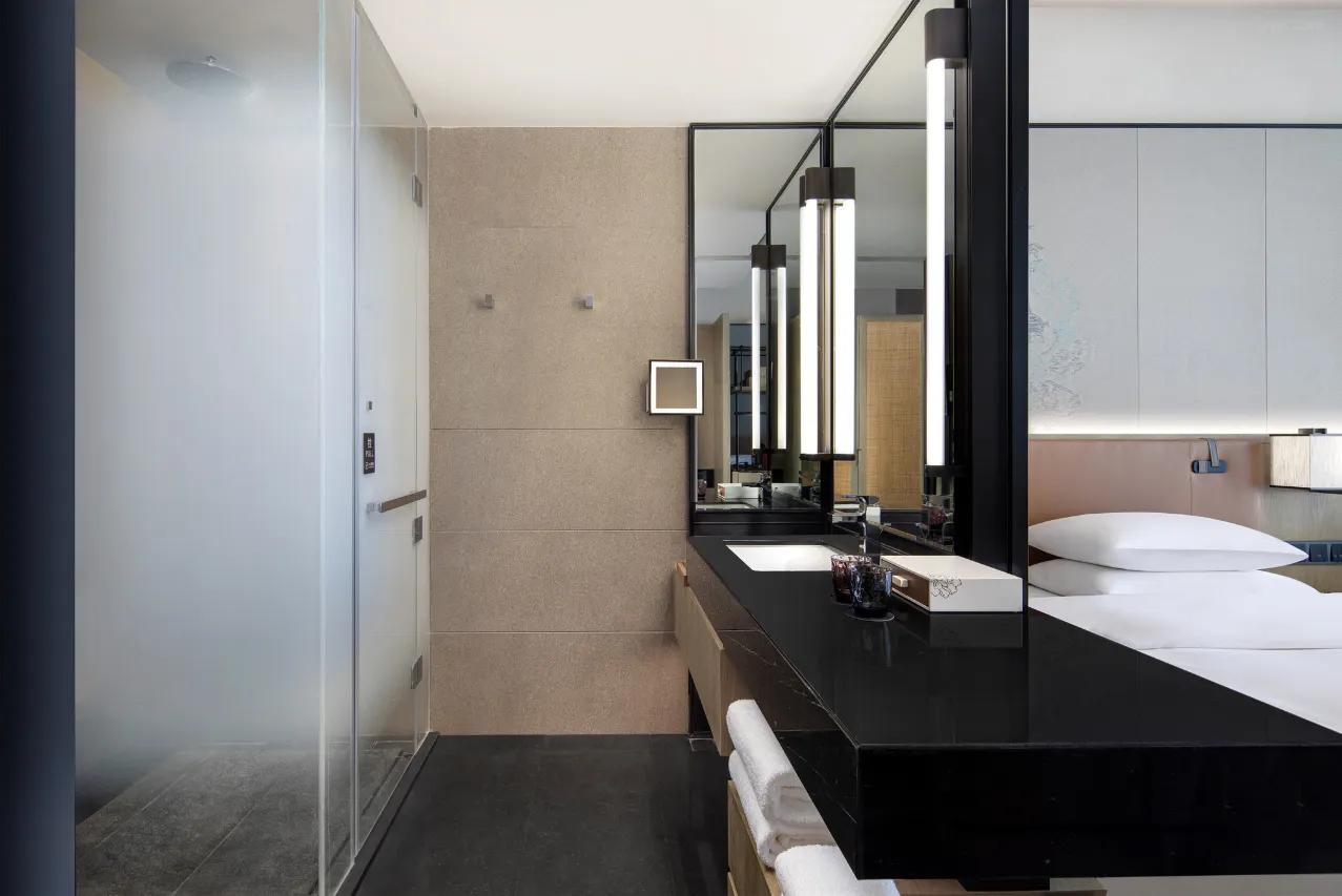 코트야드 바이 메리어트 뤄양 (Courtyard by Marriott Luoyang)