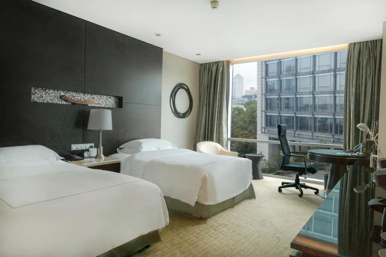 인터컨티넨탈 칭다오 (InterContinental Qingdao)