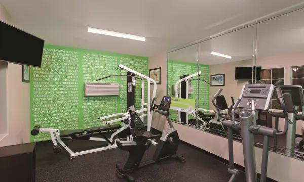 라 퀸타 로스바노스 (La Quinta Inn & Suites by Wyndham Los Banos)