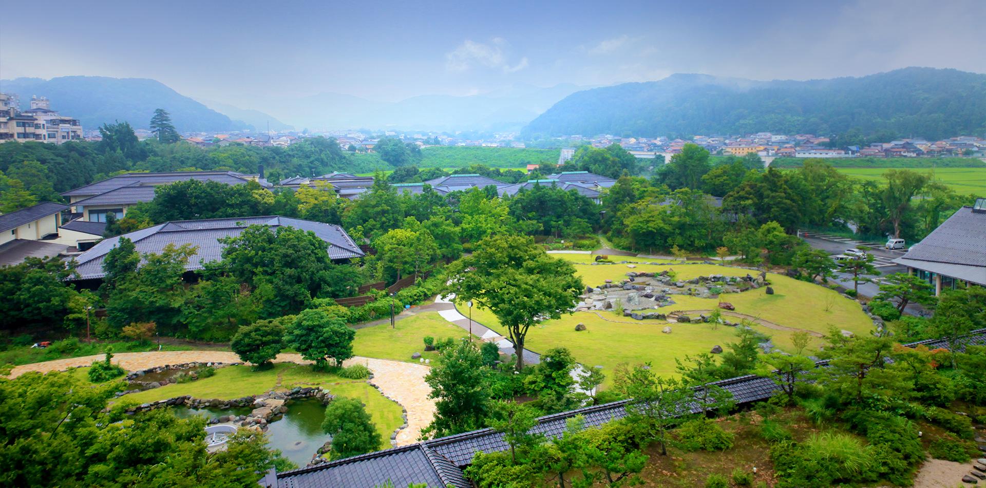 카가 햐쿠만로쿠 료칸 (Yamashiro Onsen Miyabi no Yado Kaga Hyakumangoku)